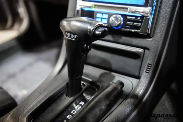 1992 Nissan Skyline JDM car for sale — photo 11 of 25