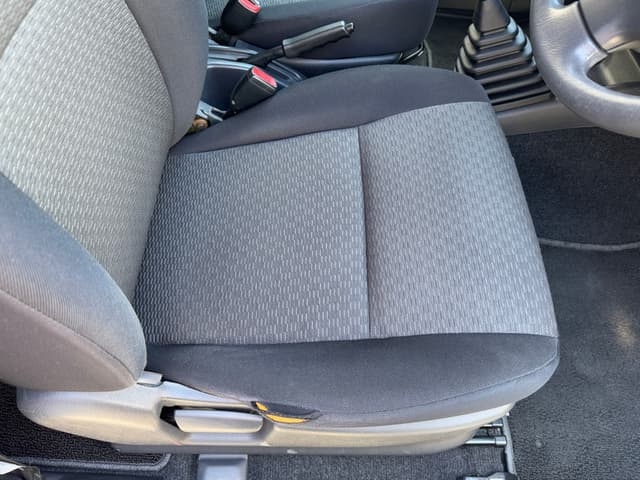 2005 Suzuki Jimny JDM car for sale — photo 24 of 25