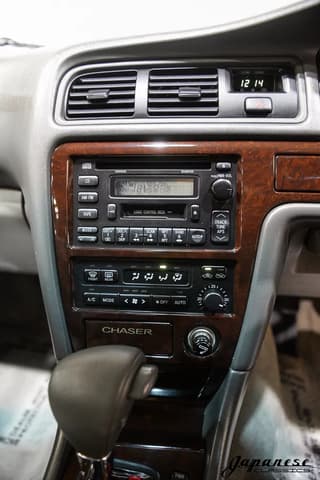 1997 Toyota Chaser JDM car for sale — photo 11 of 25