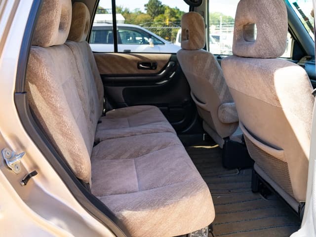 2000 Honda CR-V JDM car for sale — photo 13 of 15