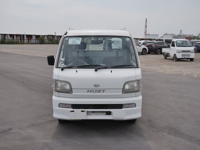 2000 Daihatsu Hijet JDM car for sale — photo 2 of 25