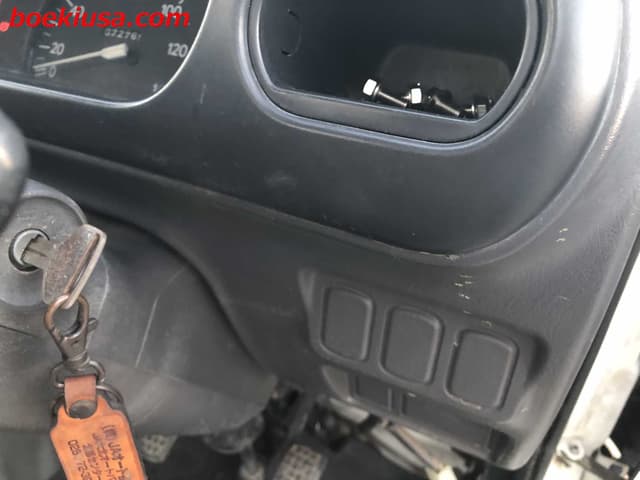 1995 Daihatsu Hijet JDM car for sale — photo 16 of 25