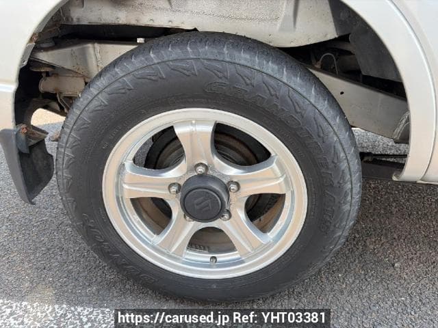 2001 Suzuki Jimny JDM car for sale — photo 24 of 25