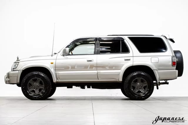 1999 Toyota Hilux JDM car for sale — photo 4 of 24