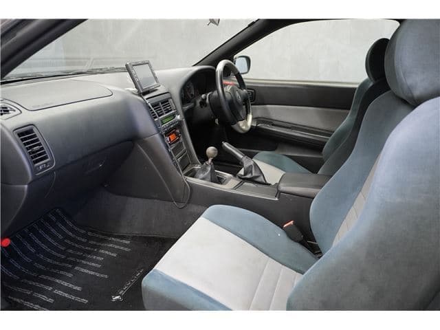2001 Nissan Skyline JDM car for sale — photo 22 of 25