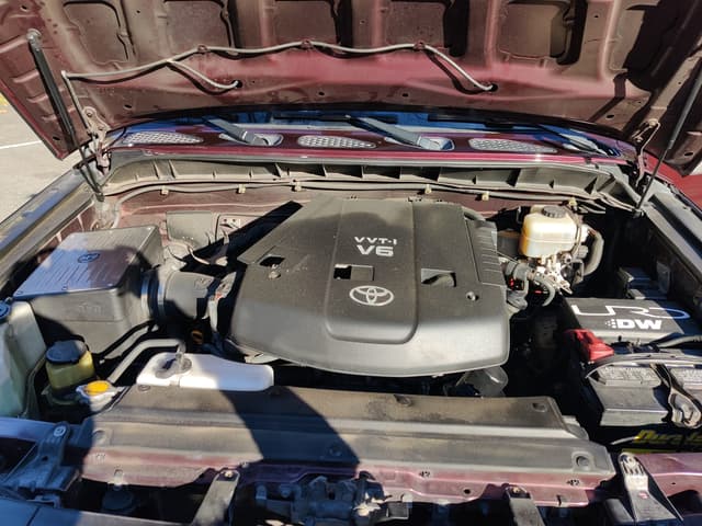 2006 Toyota Fj Cruiser JDM car for sale — photo 18 of 19