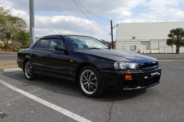 1998 Nissan Skyline JDM car for sale — photo 3 of 19