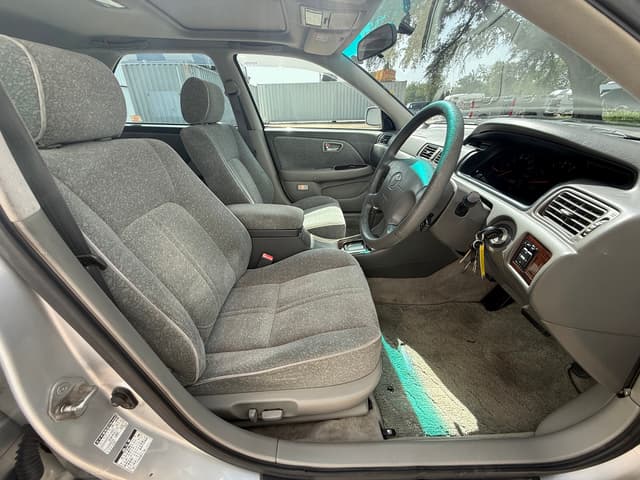 1998 Toyota Mark II JDM car for sale — photo 18 of 21