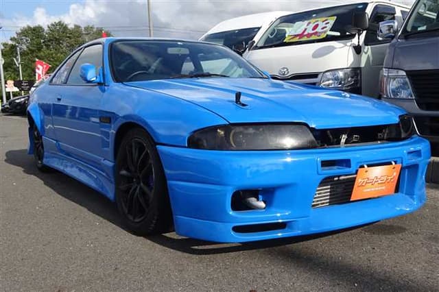 1996 Nissan Skyline JDM car for sale — photo 5 of 14