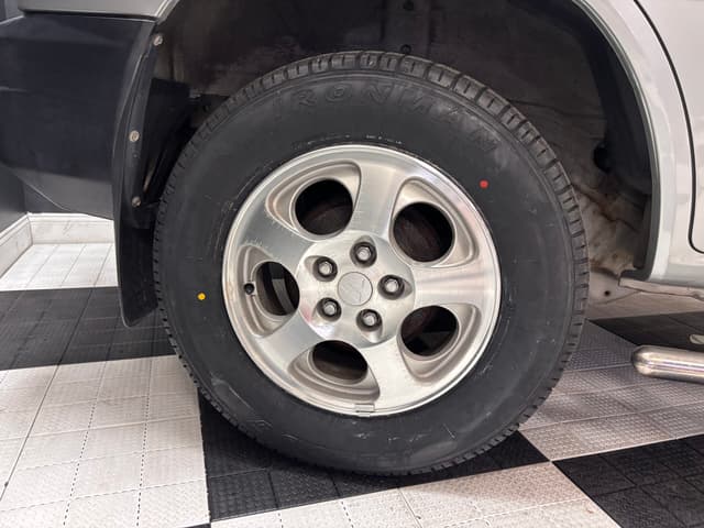 2000 Mitsubishi Pajero JDM car for sale — photo 11 of 25