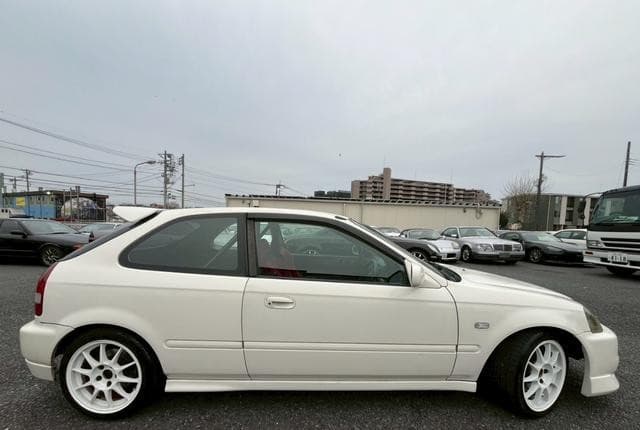 1998 Honda Civic JDM car for sale — photo 11 of 25