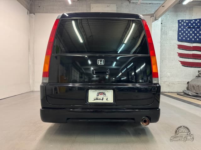 2001 Honda Stepwagon JDM car for sale — photo 17 of 25