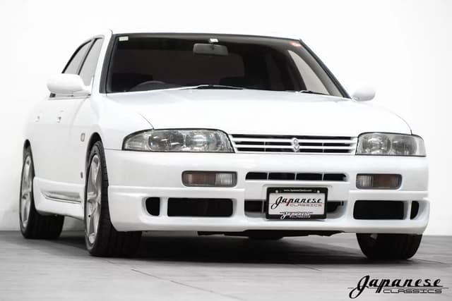 1994 Nissan Skyline JDM car for sale — photo 3 of 25