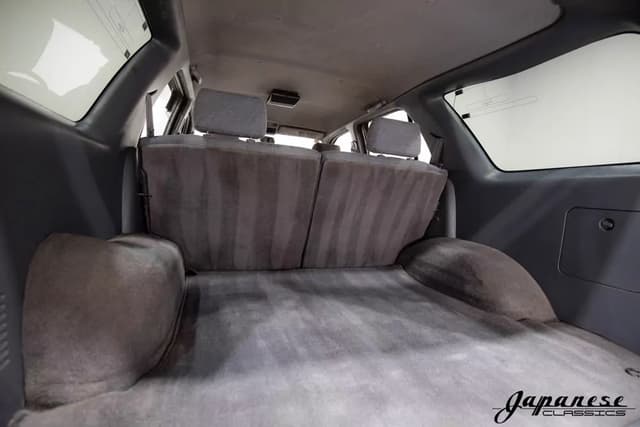 1996 Toyota Hilux JDM car for sale — photo 23 of 25