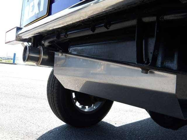 1995 Suzuki Jimny JDM car for sale — photo 13 of 20