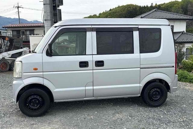 2011 Suzuki Every JDM car for sale — photo 9 of 12