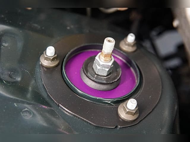 1999 Toyota Altezza JDM car for sale — photo 17 of 25
