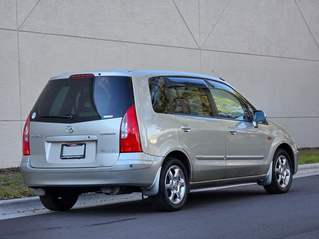 2000 Mazda Premacy JDM car for sale — photo 18 of 25