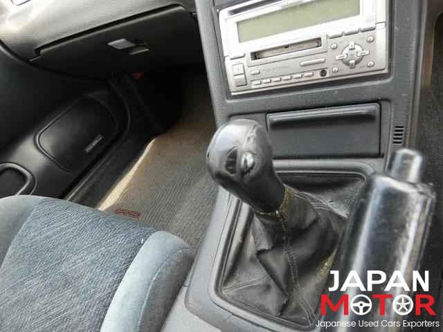 1992 Nissan Skyline JDM car for sale — photo 9 of 10