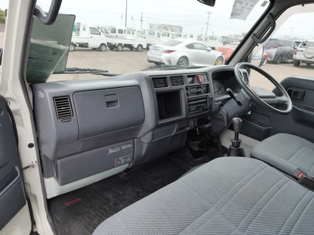 1998 Toyota Dyna JDM car for sale — photo 25 of 25