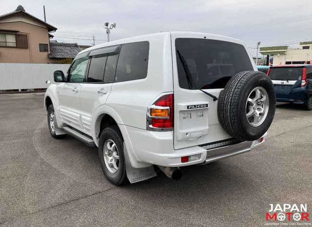 2000 Mitsubishi Pajero JDM car for sale — photo 6 of 19