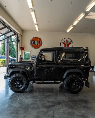 1990 Land Rover Defender JDM car for sale — photo 8 of 13