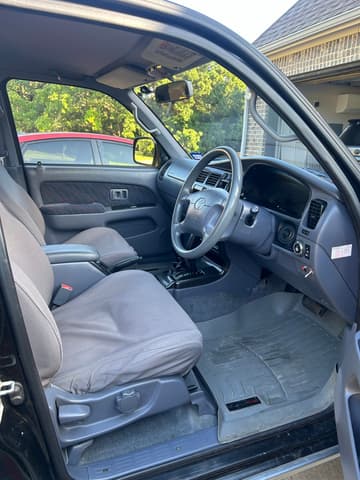 1997 Toyota Hilux Surf JDM car for sale — photo 3 of 23