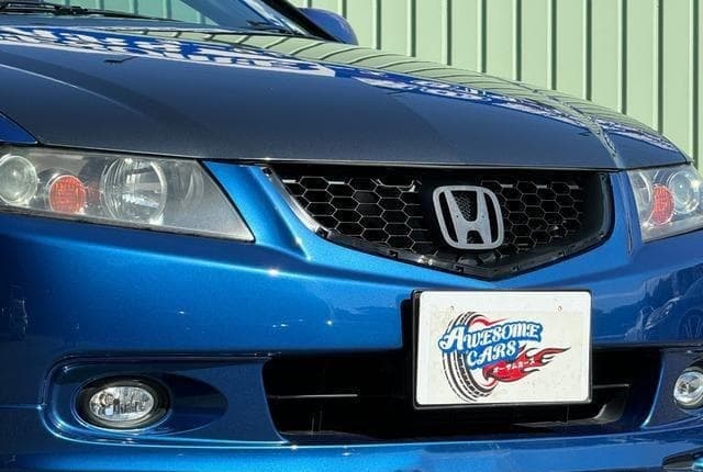 2004 Honda Accord JDM car for sale — photo 21 of 25