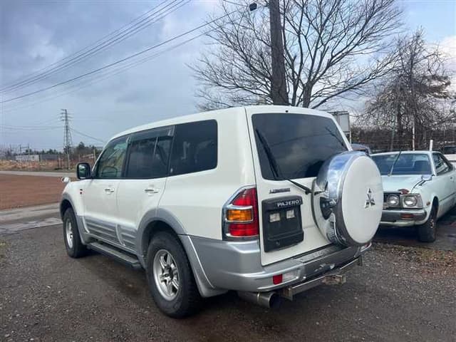 2000 Mitsubishi Pajero JDM car for sale — photo 5 of 25