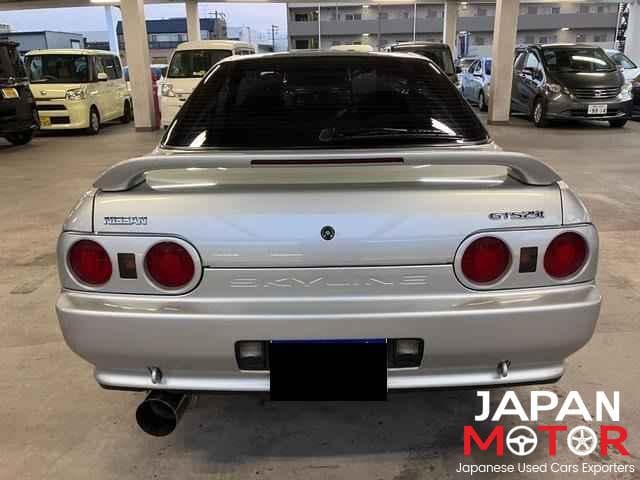 1993 Nissan Skyline JDM car for sale — photo 4 of 10