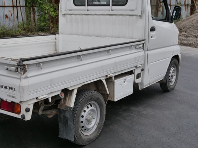 2002 Mitsubishi Minicab JDM car for sale — photo 19 of 25