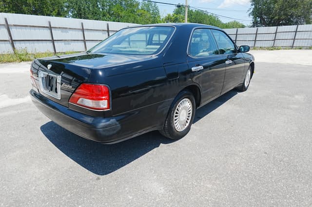 1996 Nissan Cedric JDM car for sale — photo 6 of 21