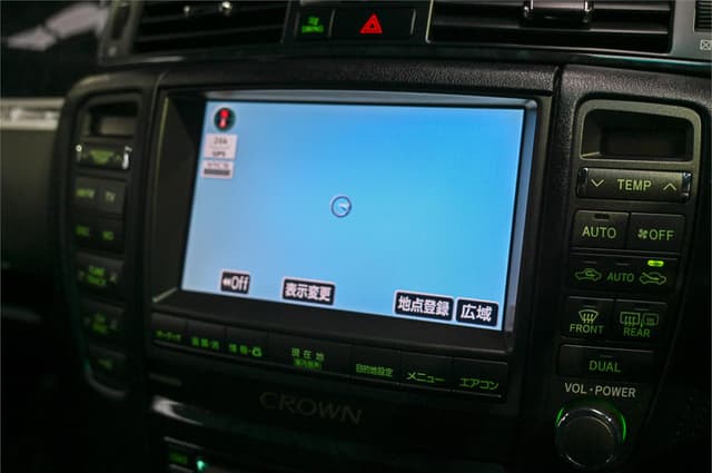 2007 Toyota Crown JDM car for sale — photo 24 of 25