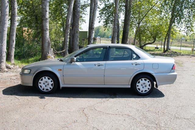 1999 Honda Accord JDM car for sale — photo 4 of 18