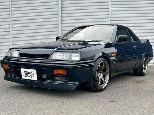 1987 Nissan Skyline JDM car for sale — photo 13 of 14