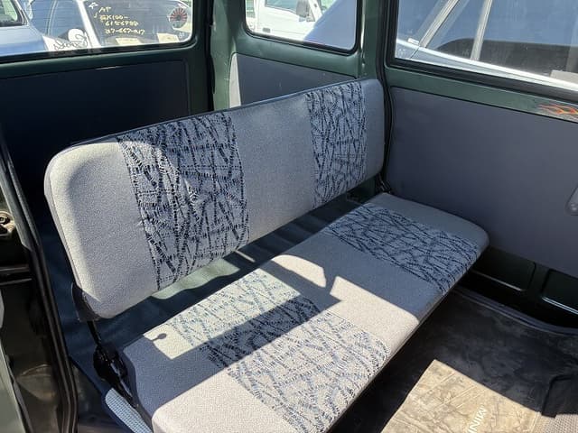 1998 Mitsubishi Minicab JDM car for sale — photo 6 of 7