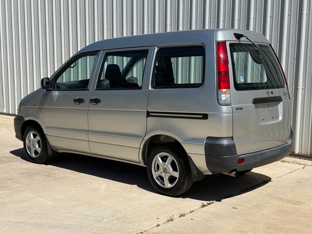 2000 Toyota Townace JDM car for sale — photo 4 of 20