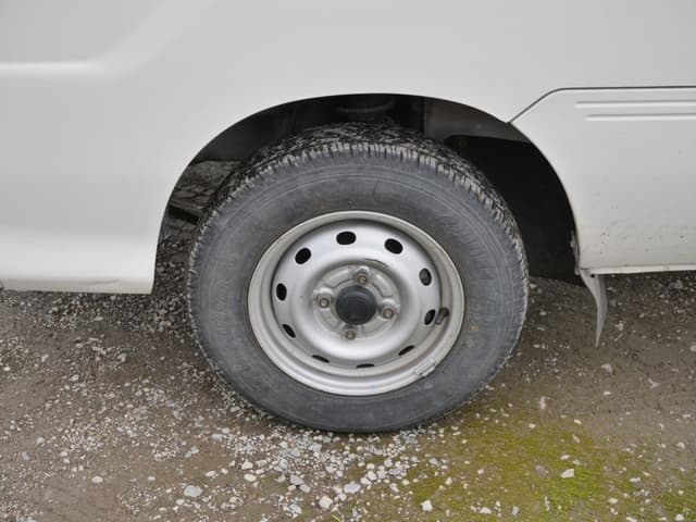 2000 Daihatsu Hijet JDM car for sale — photo 20 of 25