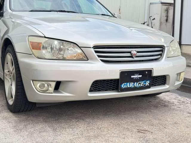 1998 Toyota Altezza JDM car for sale — photo 5 of 21