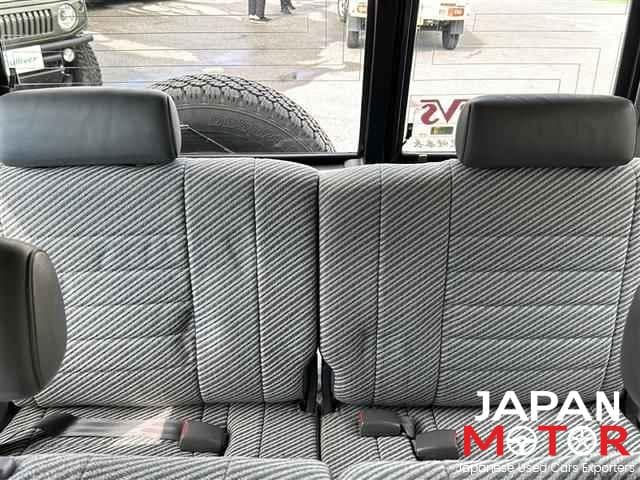 1993 Toyota Land Cruiser Prado JDM car for sale — photo 4 of 20