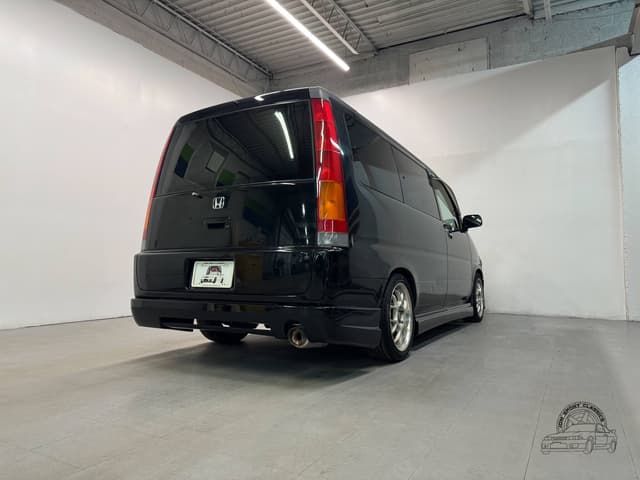 2001 Honda Stepwagon JDM car for sale — photo 12 of 25
