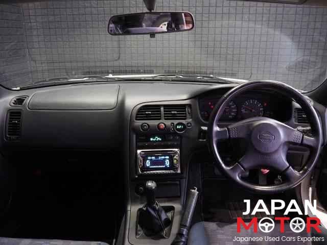 1998 Nissan Skyline JDM car for sale — photo 6 of 9