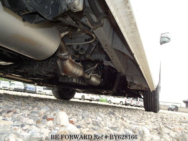 2009 Toyota HiAce JDM car for sale — photo 21 of 25