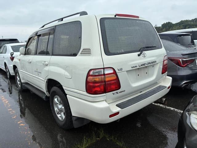 2001 Toyota Land Cruiser JDM car for sale — photo 3 of 11