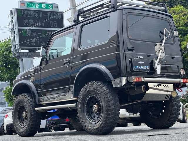 1995 Suzuki Jimny JDM car for sale — photo 13 of 25