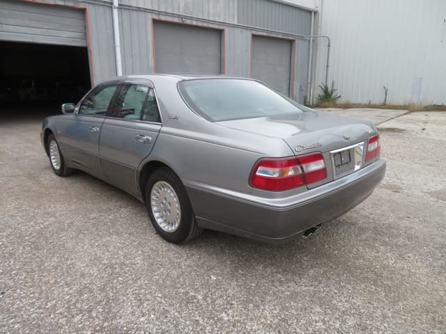 1995 Nissan Cima JDM car for sale — photo 6 of 18