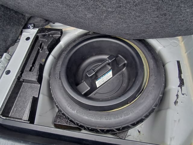 1998 Toyota Aristo JDM car for sale — photo 12 of 12