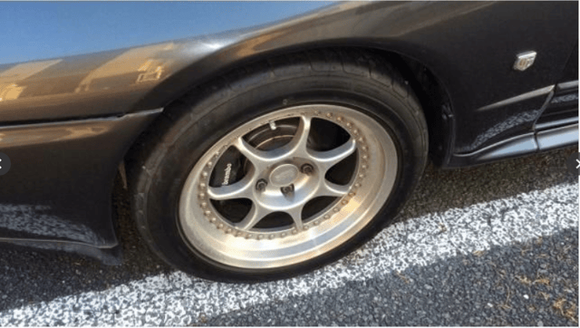 1990 Nissan Skyline JDM car for sale — photo 5 of 9