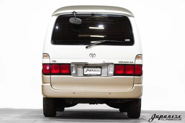 1998 Toyota Granvia JDM car for sale — photo 7 of 25