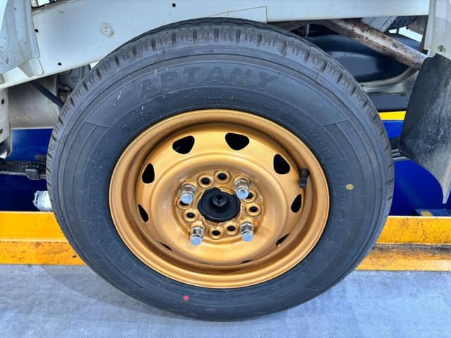 1994 Suzuki Carry JDM car for sale — photo 17 of 25